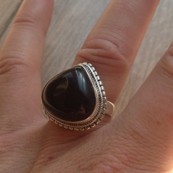 Zilveren ring met zwarte Onyx ringmaat 17 mm